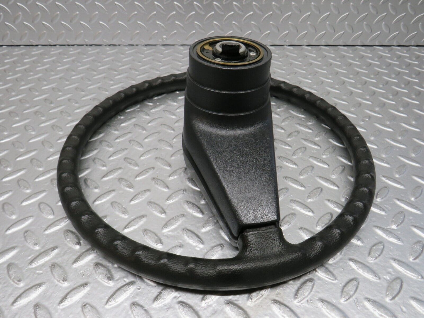 30038 Porsche 924 Steering Wheel 690578