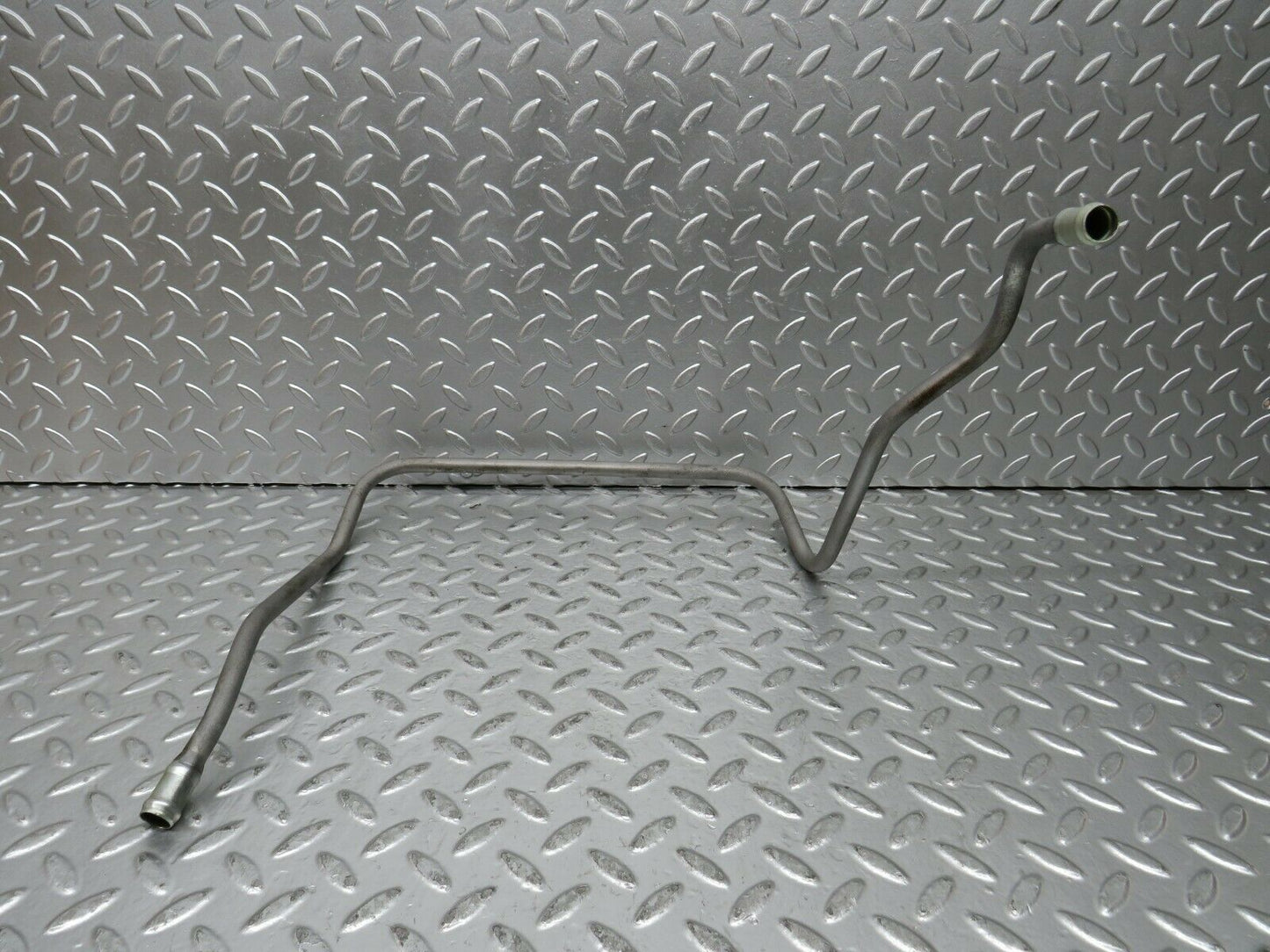 23788 Mercedes-Benz C107 450SLC Coupe Power Steering Oil Pipe Hose