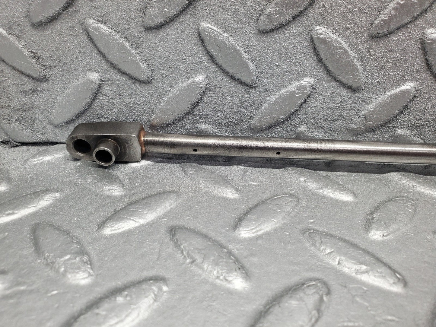 W112 camshaft oil tube used OEM