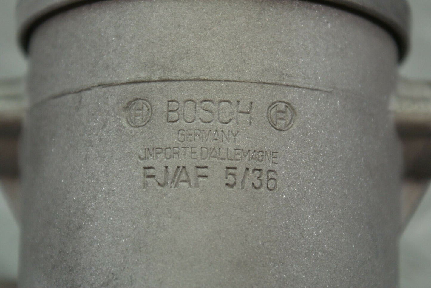 3066 Mercedes-Benz W115 220D Fuel Filter House FJ/AF 5/36