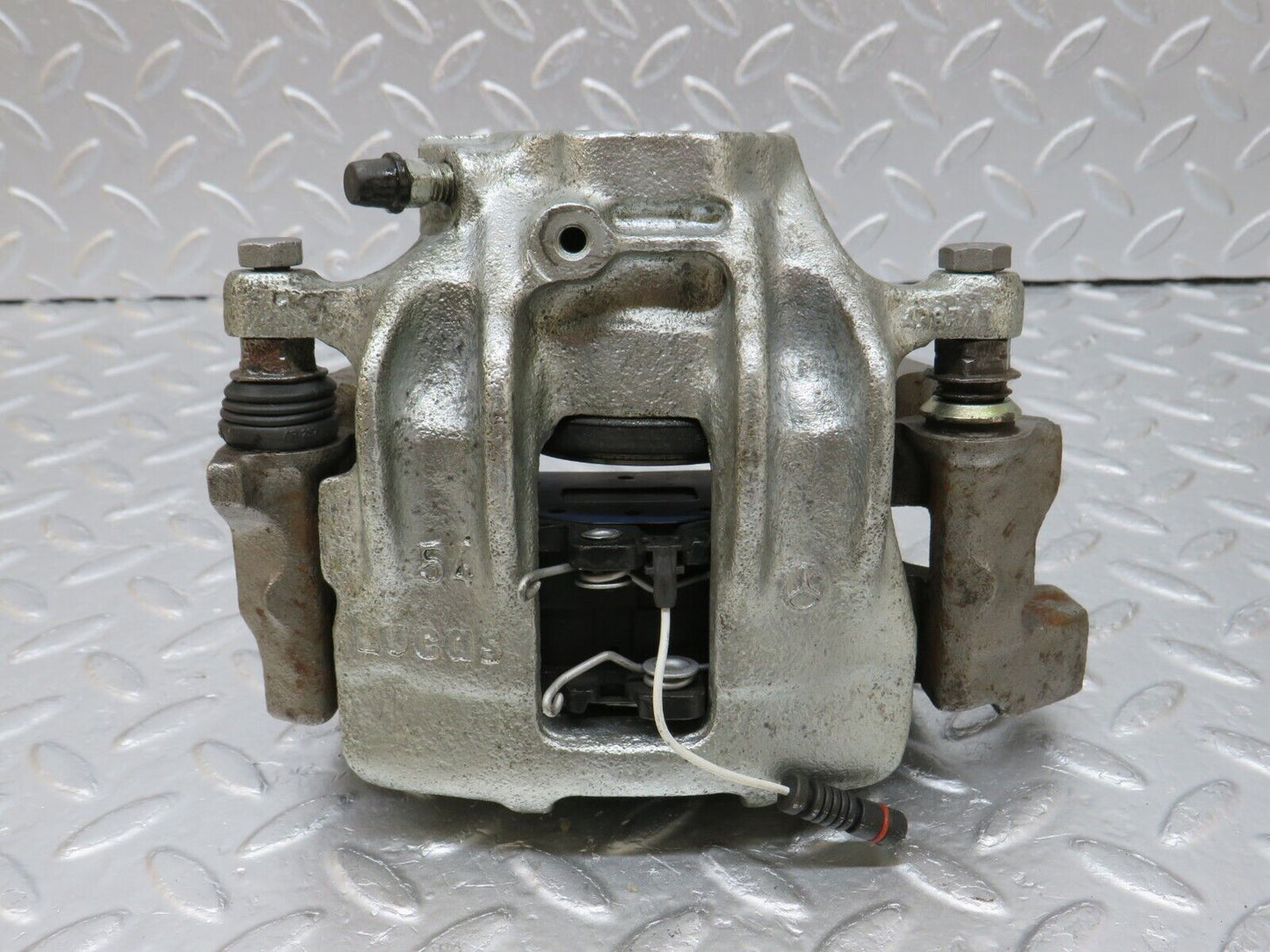 34673 Mercedes-Benz W202 C180 Front Right Brake Caliper Lucas 54