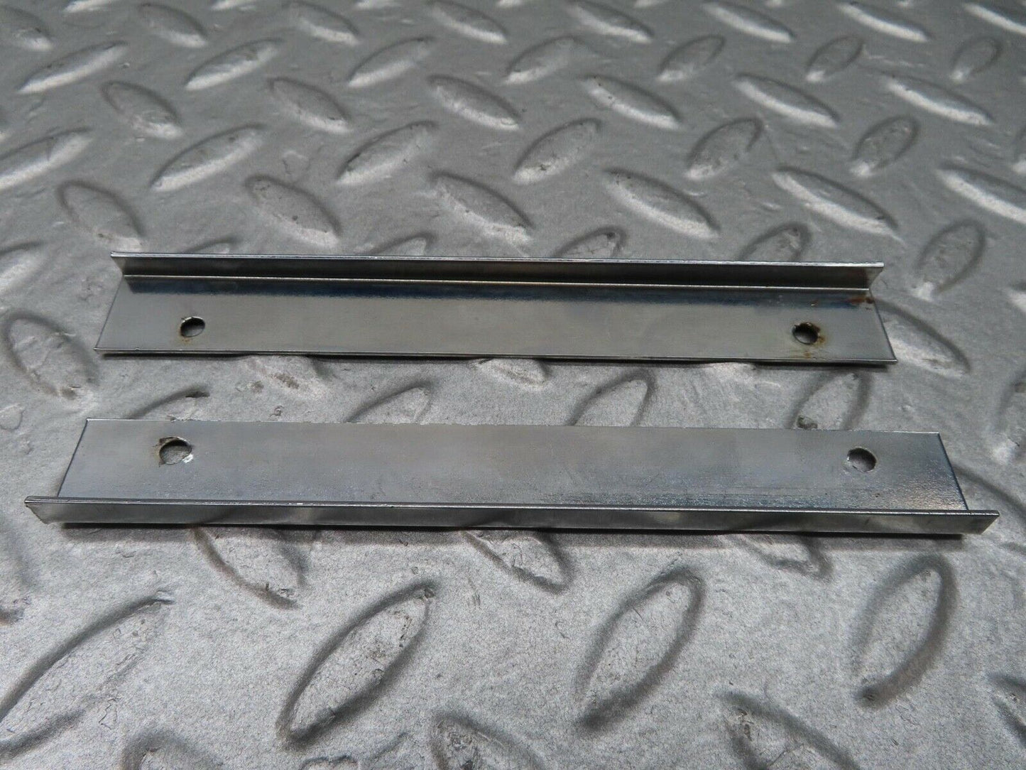 14158 Mercedes-Benz C107 280SLC A Pillar Lower Chrome Moulding Trim