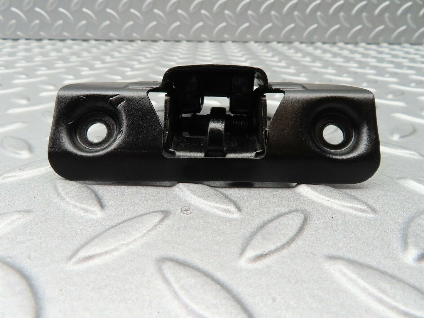 5173 Mercedes-Benz R107 350SL Coupe Trunk Boot Lock Latch 1137500285