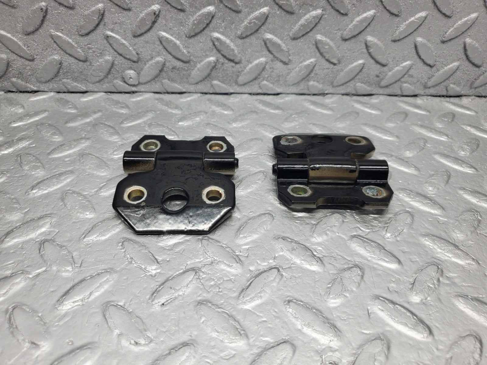 W201 Baby Benz door hinge left side used OEM