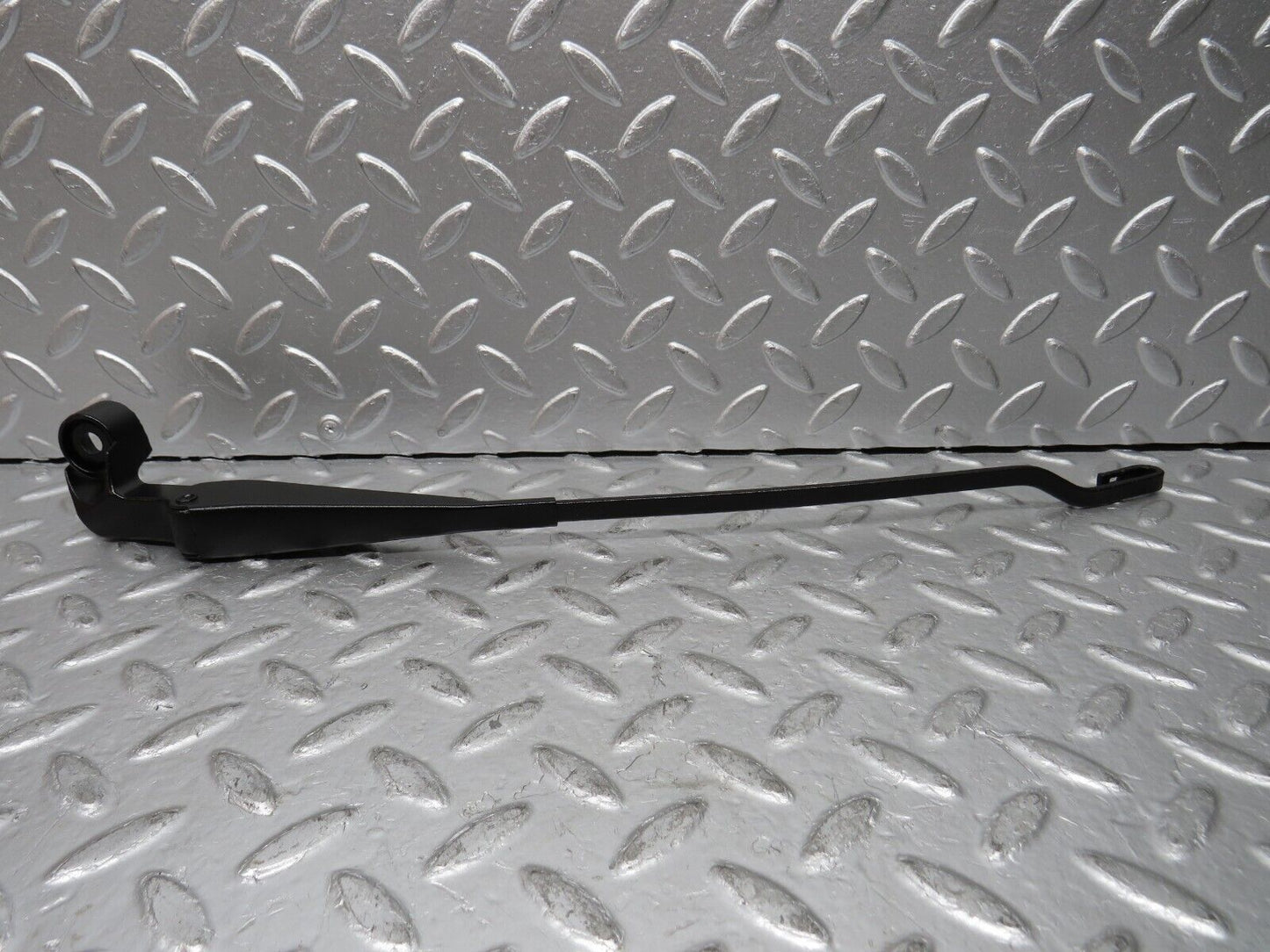 30163 Porsche 924 Wiper Arm Left