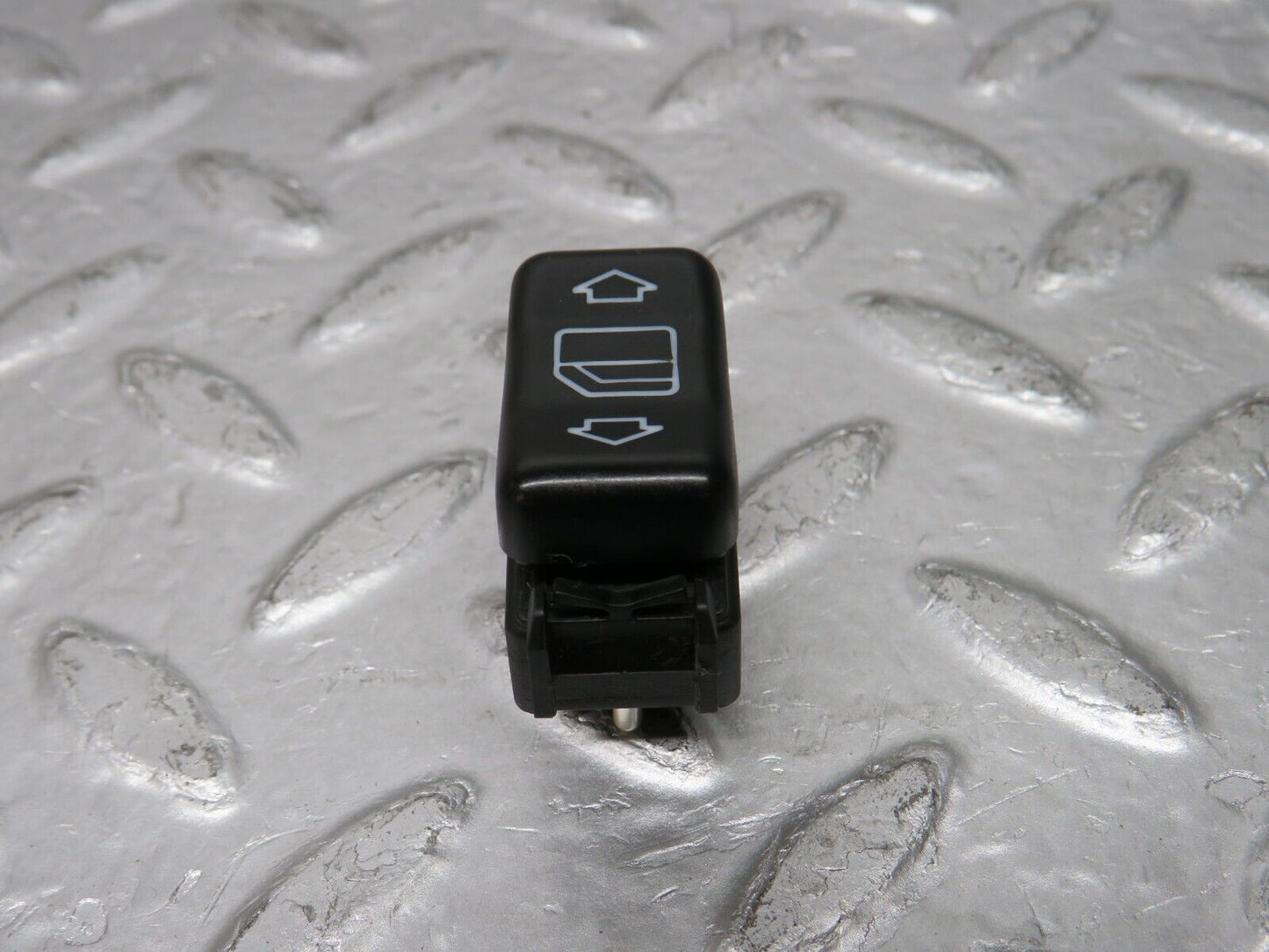 29531 Mercedes-Benz W124 230E Electric Window Switch Right 1248204510