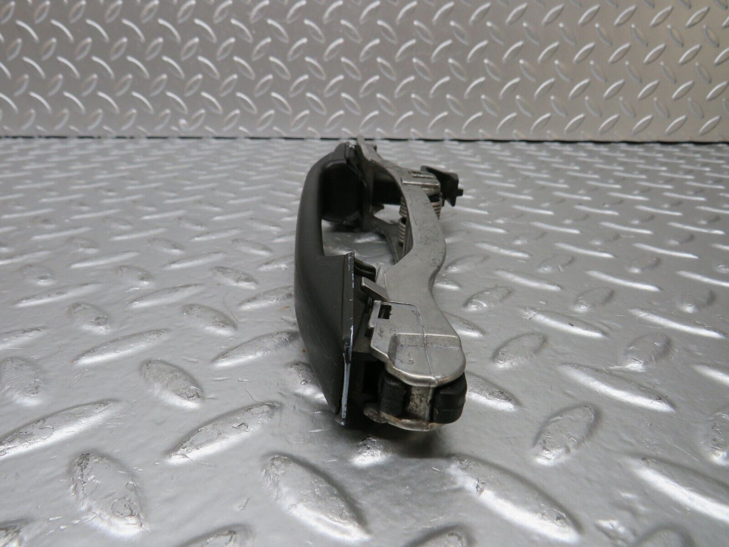 25209 Mercedes-Benz W201 190D Exterior Door Handle Rear Right