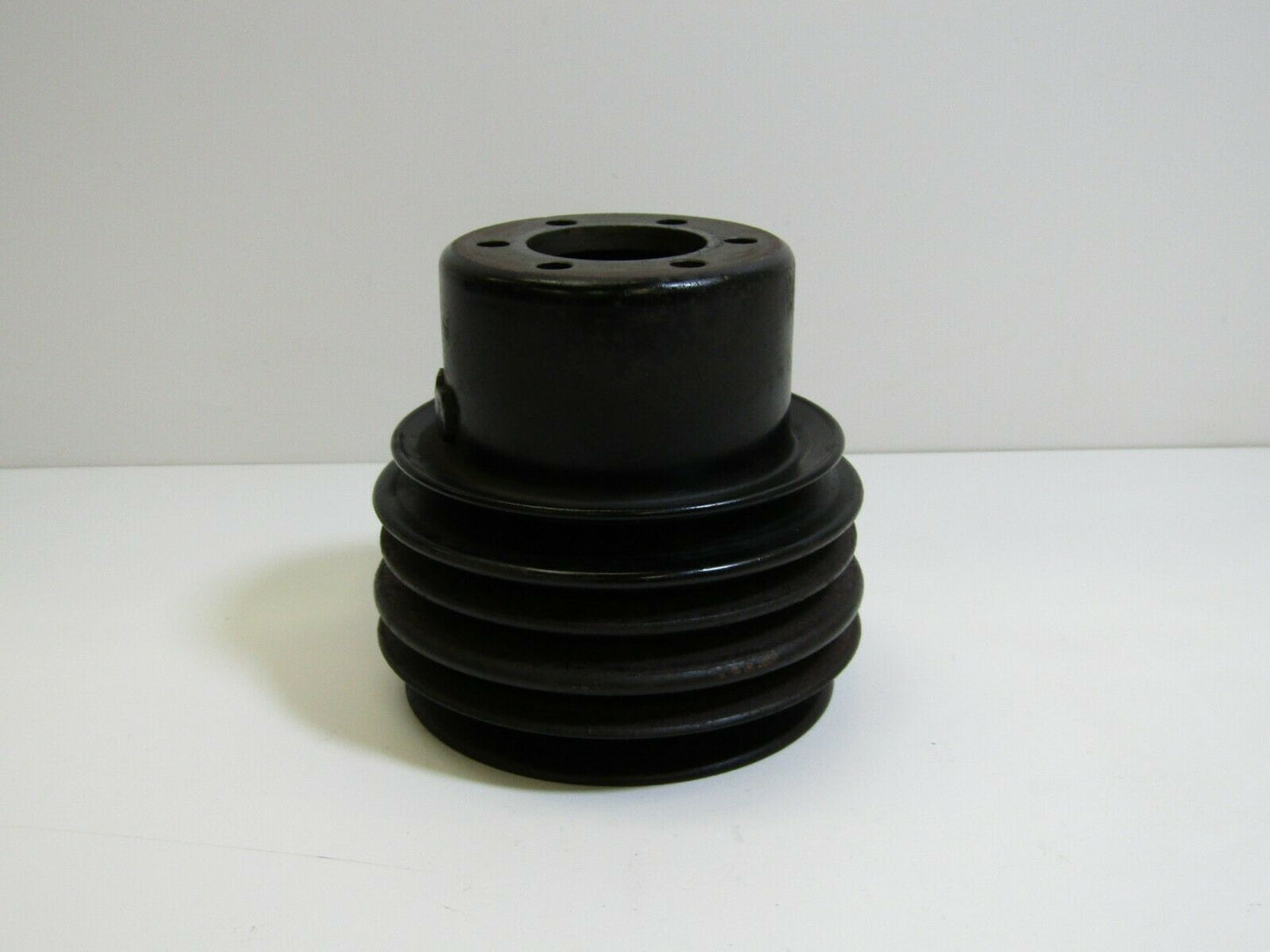 0904 Mercedes-Benz C107 350SLC Coupe Crankshaft Pulley 5 Groove
