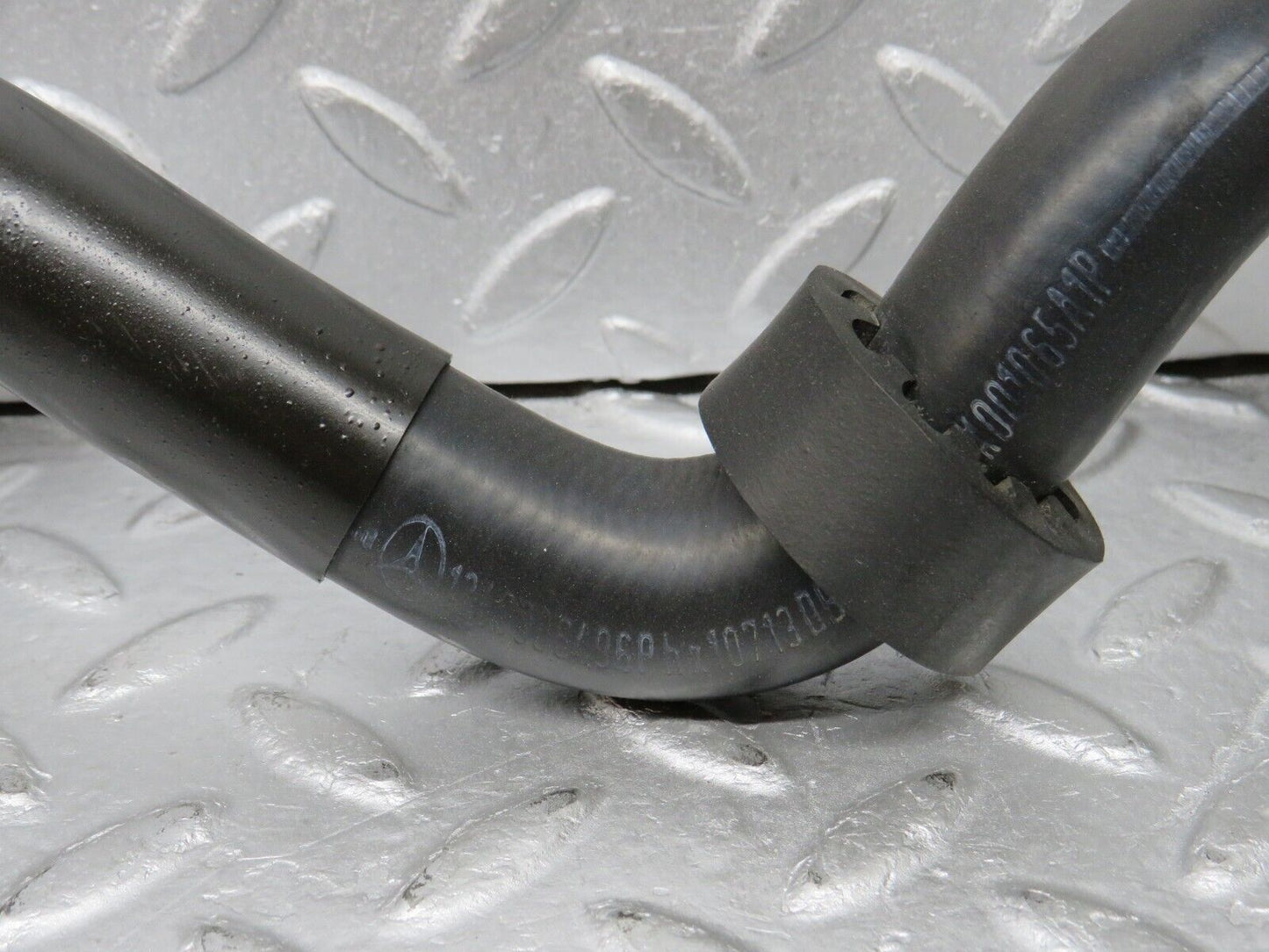 38154 Mercedes-Benz A124 320E Cabriolet Radiator Hose Pipe 1248306496