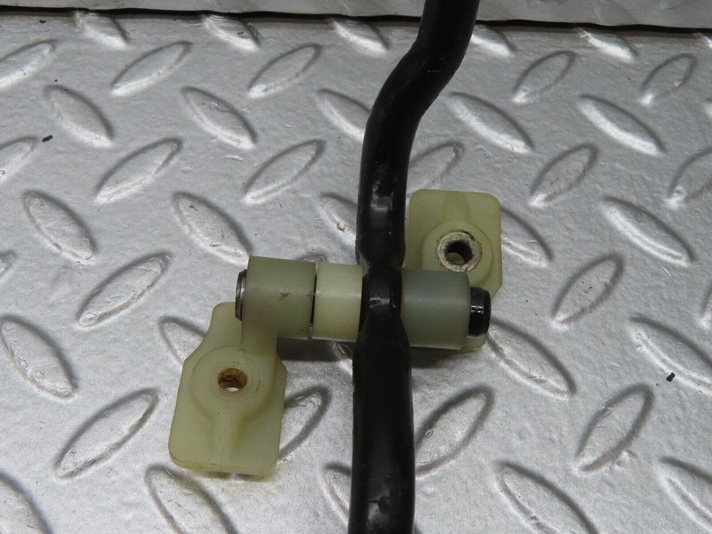 18170 Mercedes-Benz W123 200 Accelerator Pedal Linkage