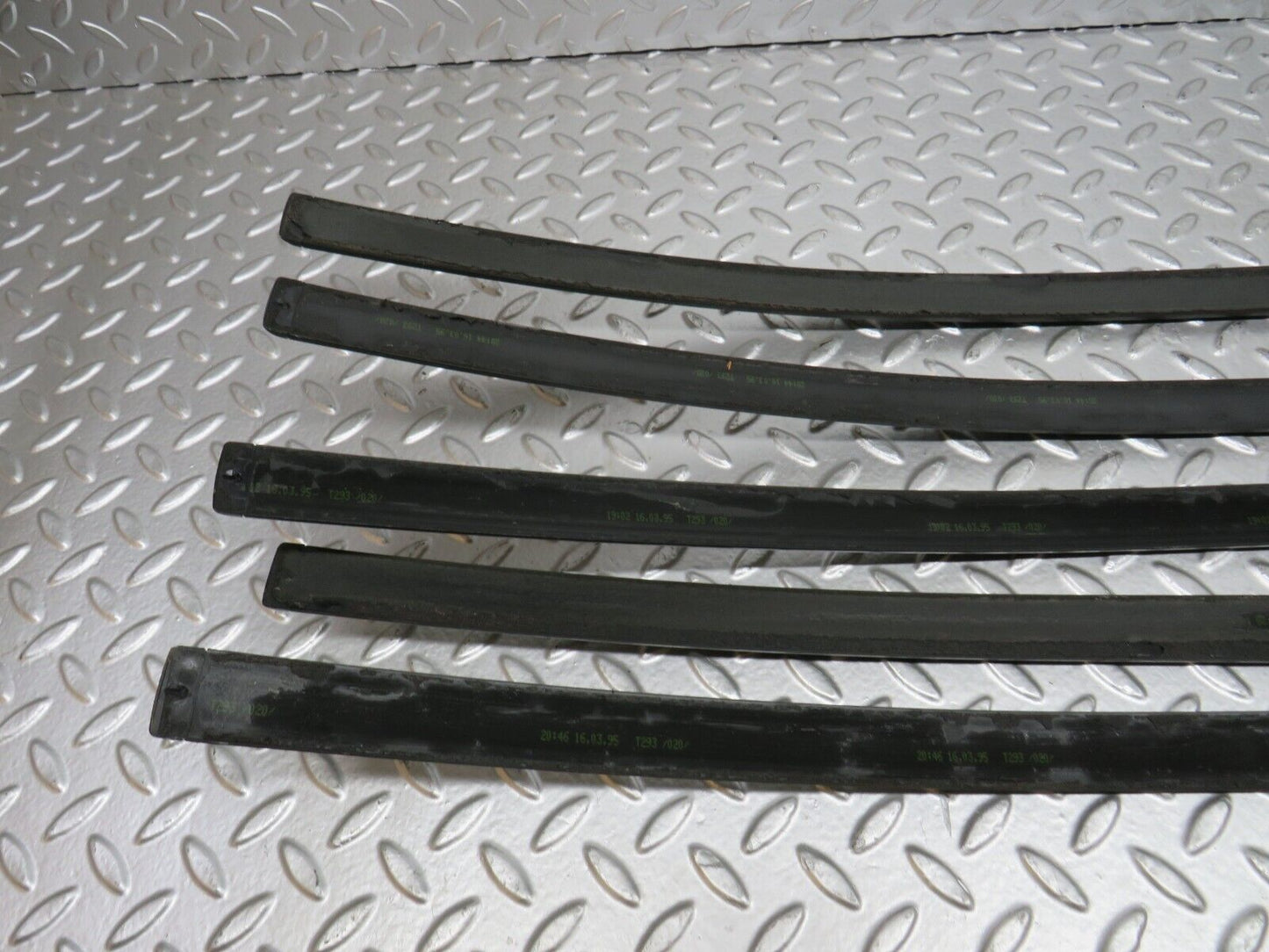 27842 Mercedes-Benz S124 300TE Wagon Roof Cladding Set