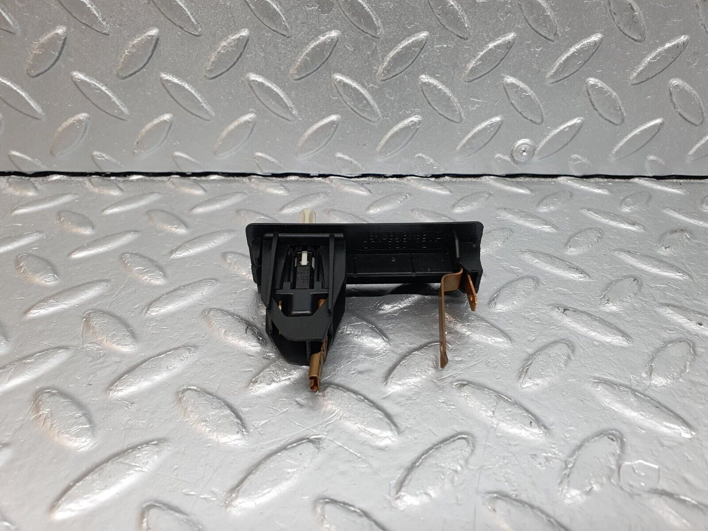 40887 Mercedes-Benz W126 300SE Trunk Boot Light Switch 2018201211