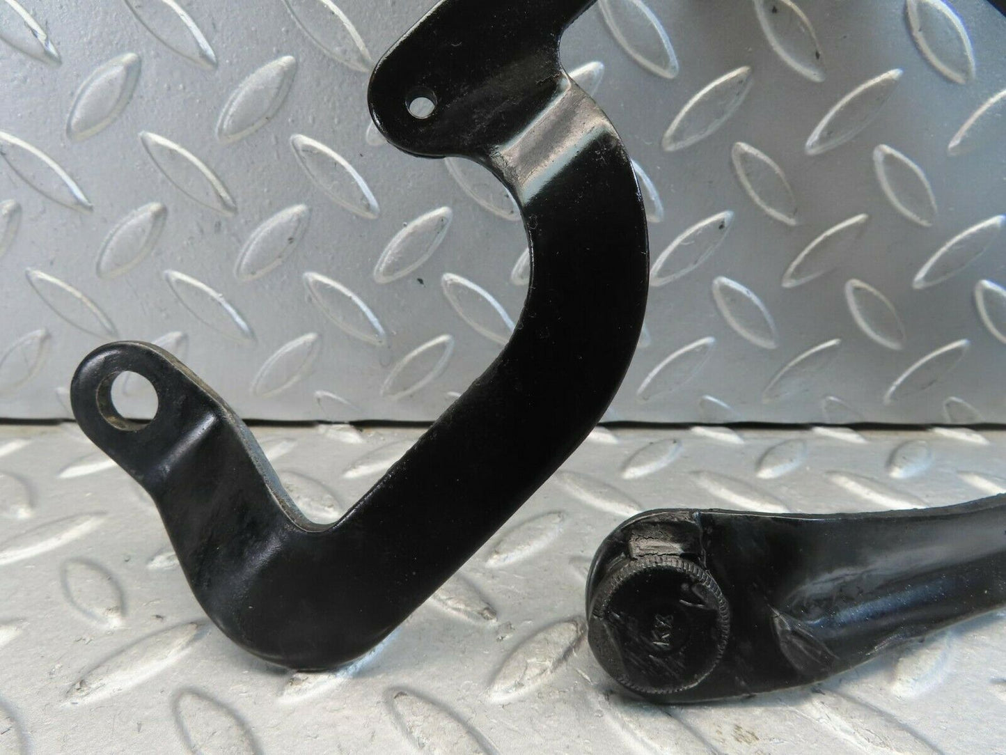 11465 Mercedes-Benz C123 230CE Coupe Bonnet Hinge Right Side