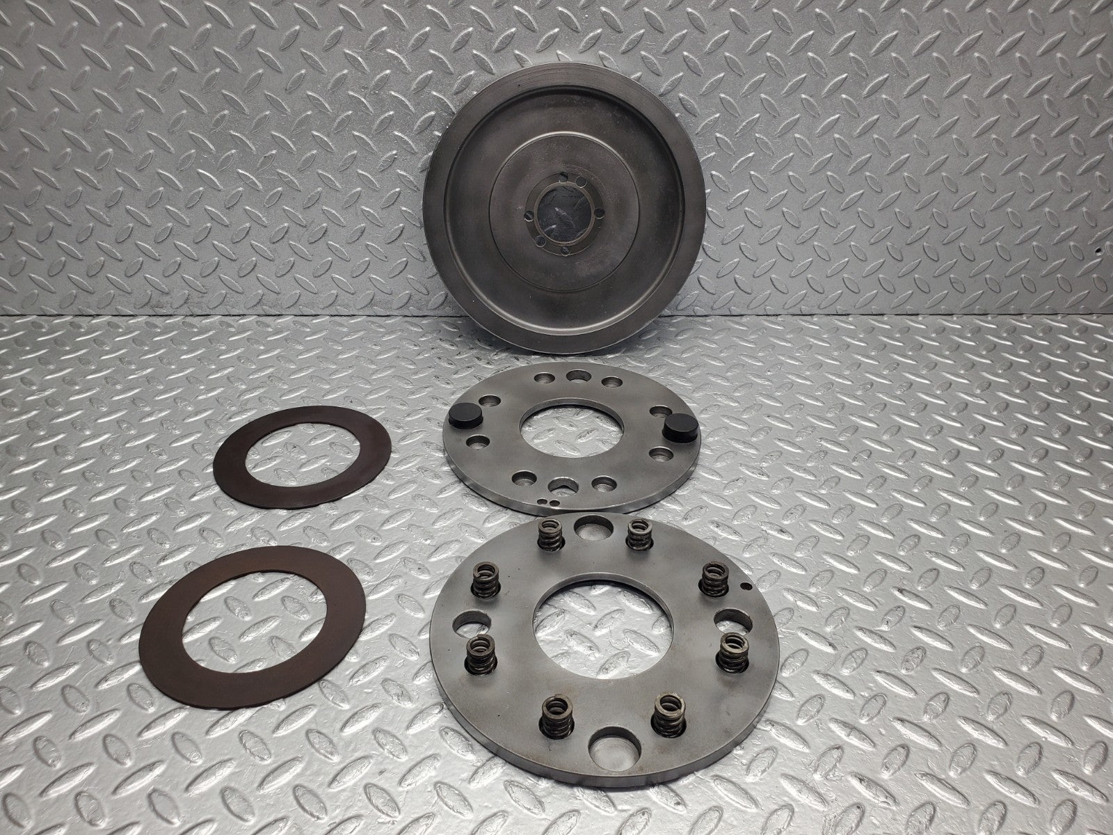 W112 crankshaft vibration damper used OEM