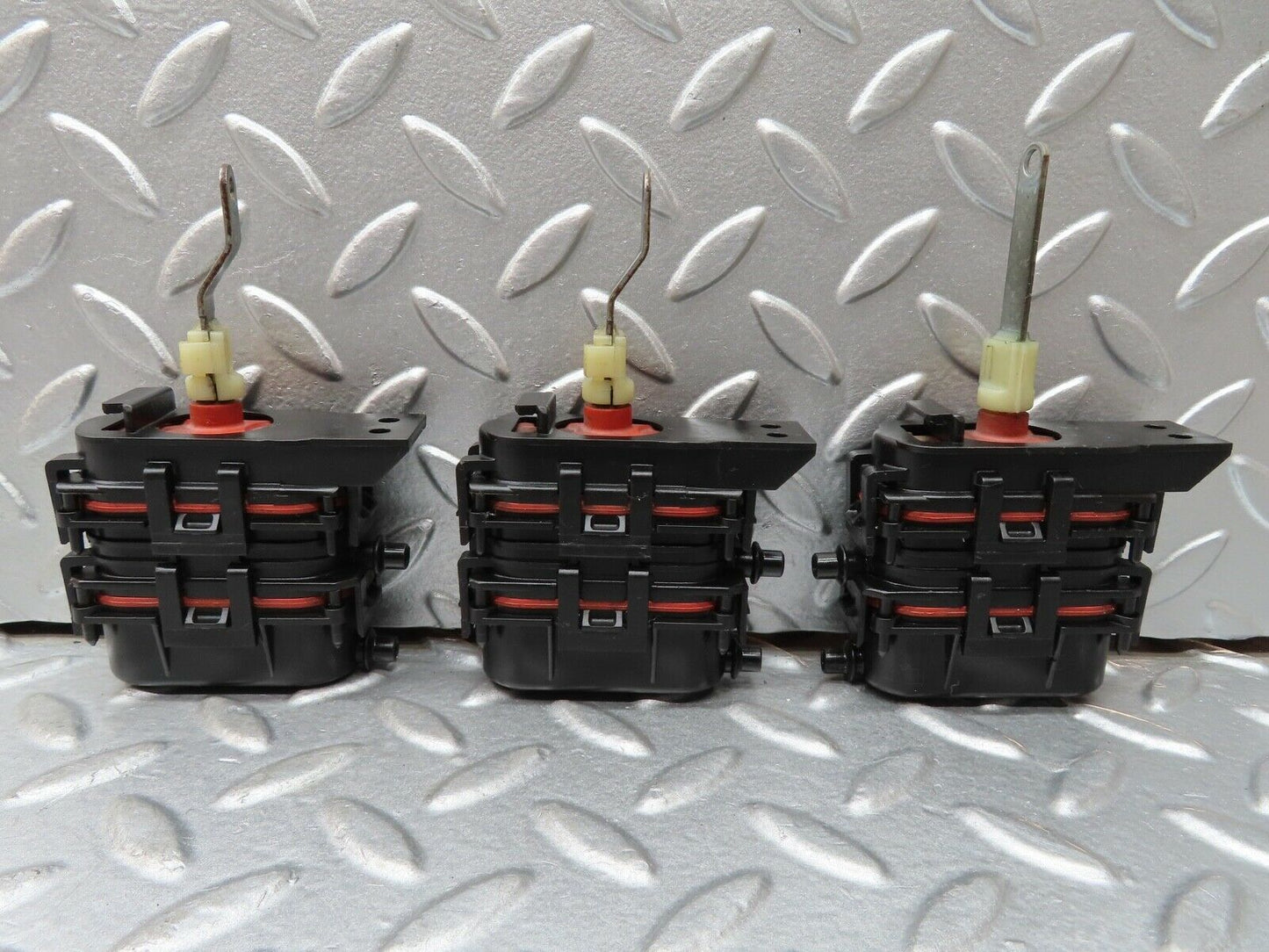 20187 Mercedes-Benz R129 300SL Coupe Heater Box Vacuum Actuator 3pcs