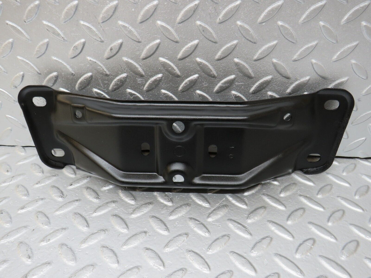 34602 Mercedes-Benz C126 380SEC Coupe Gearbox Mount Bracket