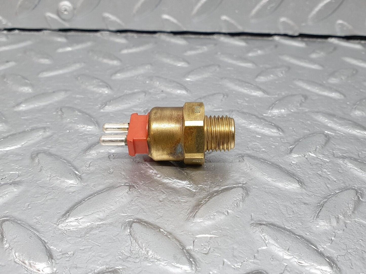 41658 Mercedes-Benz W124 200E Temperature Switch Behr 0065451524