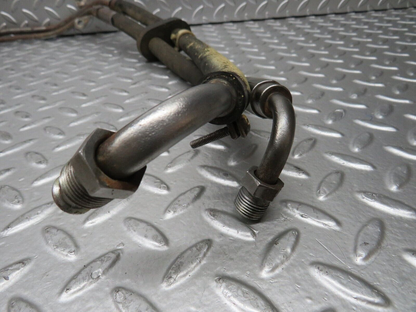 28866 Mercedes-Benz W123 230E Power Steering Oil Pipe Hose