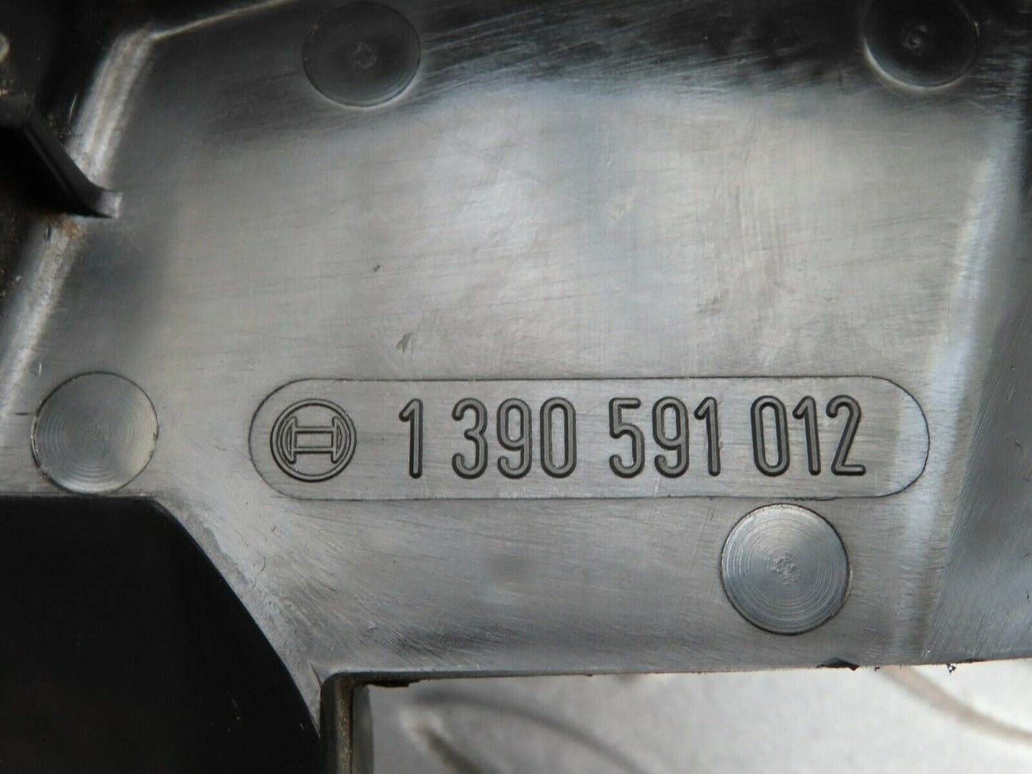 5051 Mercedes-Benz R107 350SL Wiper Motor Cover 1390591012