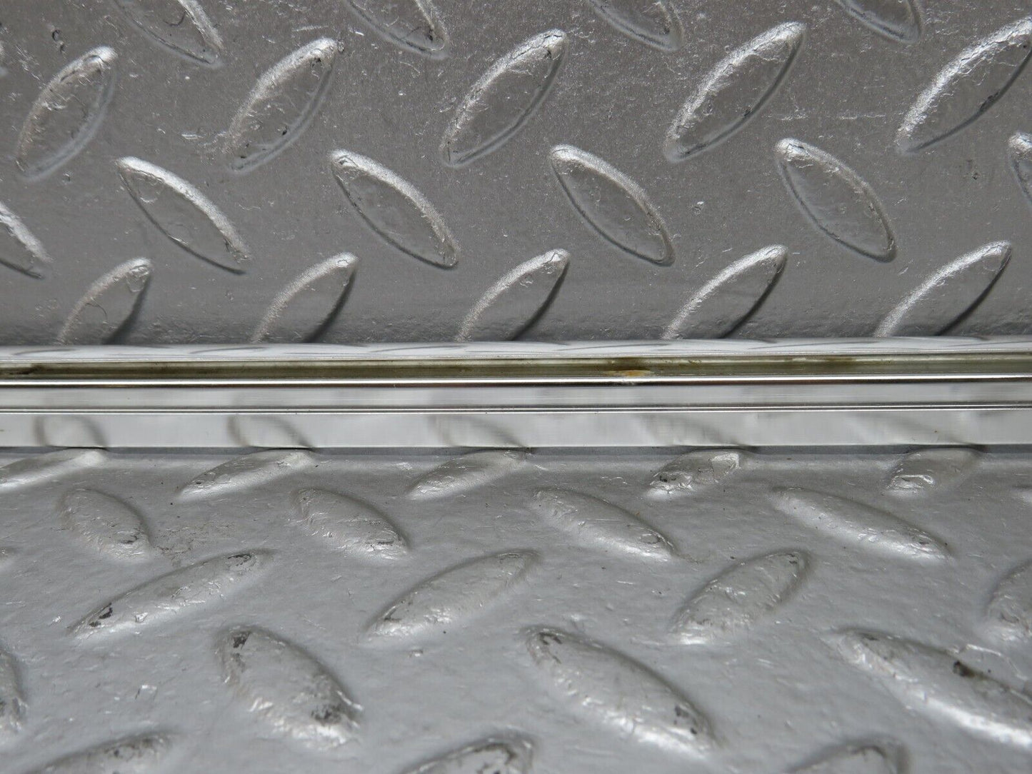 34467 Mercedes-Benz C126 380SEC Coupe Right Door Card Chrome Trim