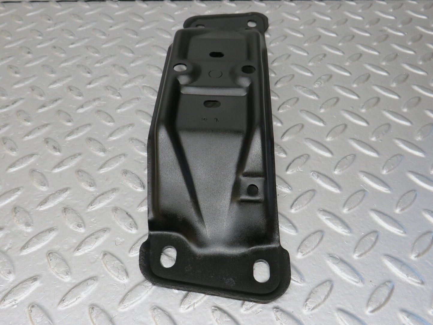 34602 Mercedes-Benz C126 380SEC Coupe Gearbox Mount Bracket