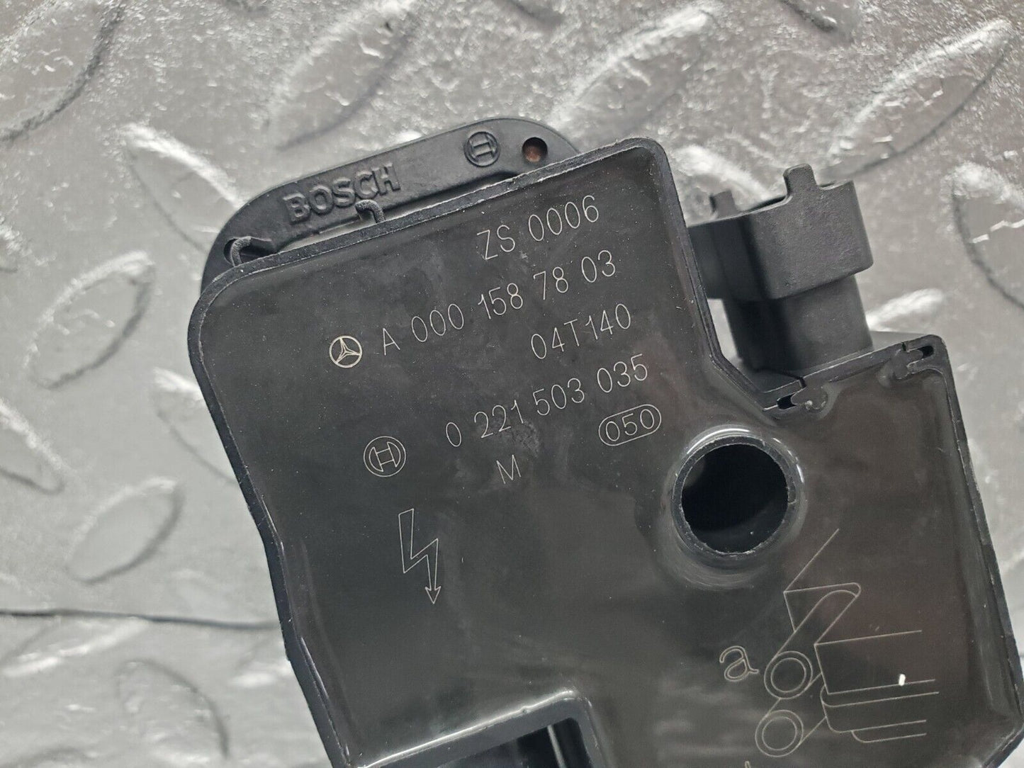 44294299
