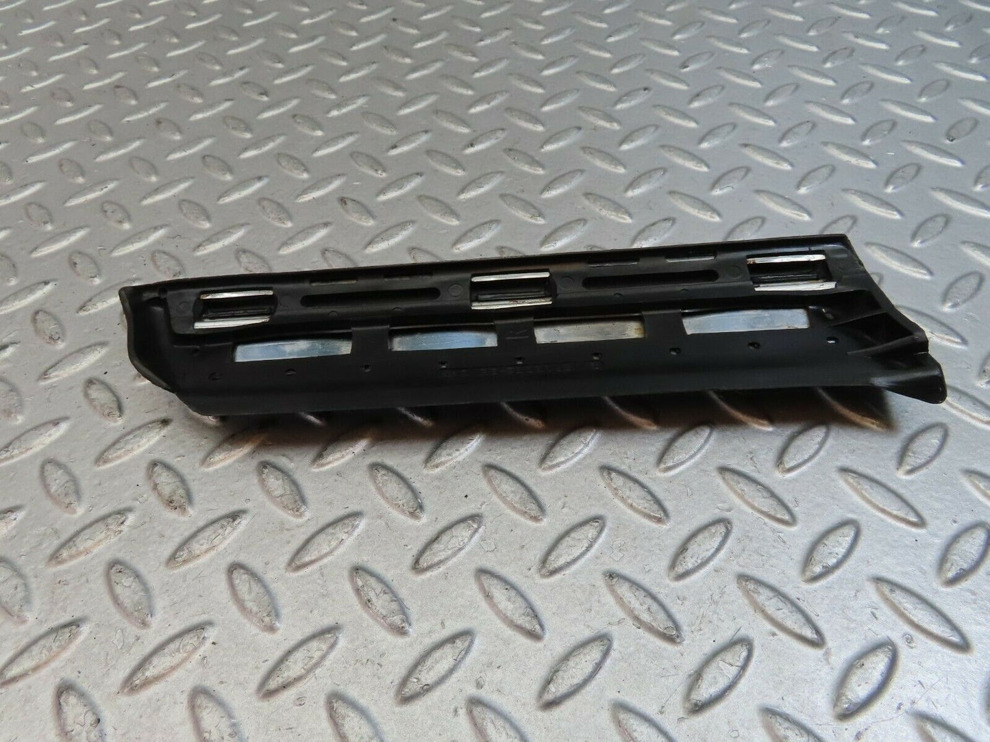 9610 Mercedes-Benz C123 280CE Coupe Front Right Fender Lower Moulding Trim