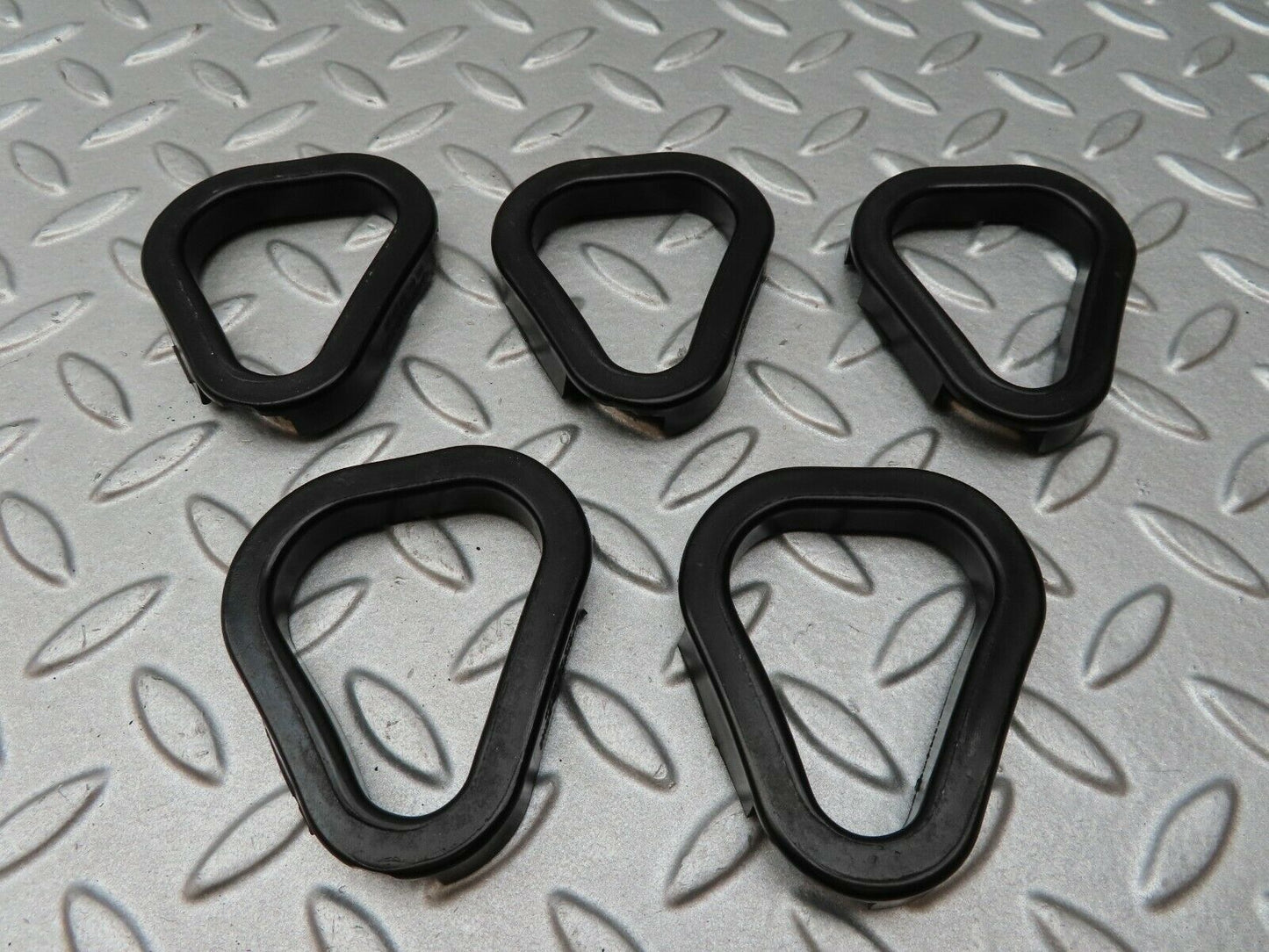 4662 Mercedes-Benz W114 280CE Coupe Valve Cover Gasket Set 1100160721