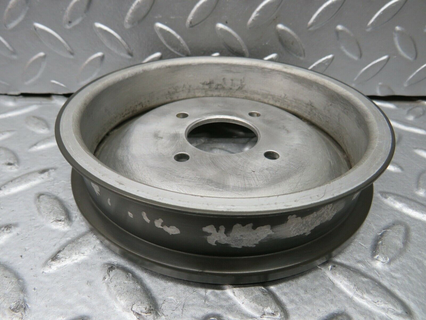 21757 Mercedes-Benz W126 300SE Engine Cooling Fan Pulley 1032050210