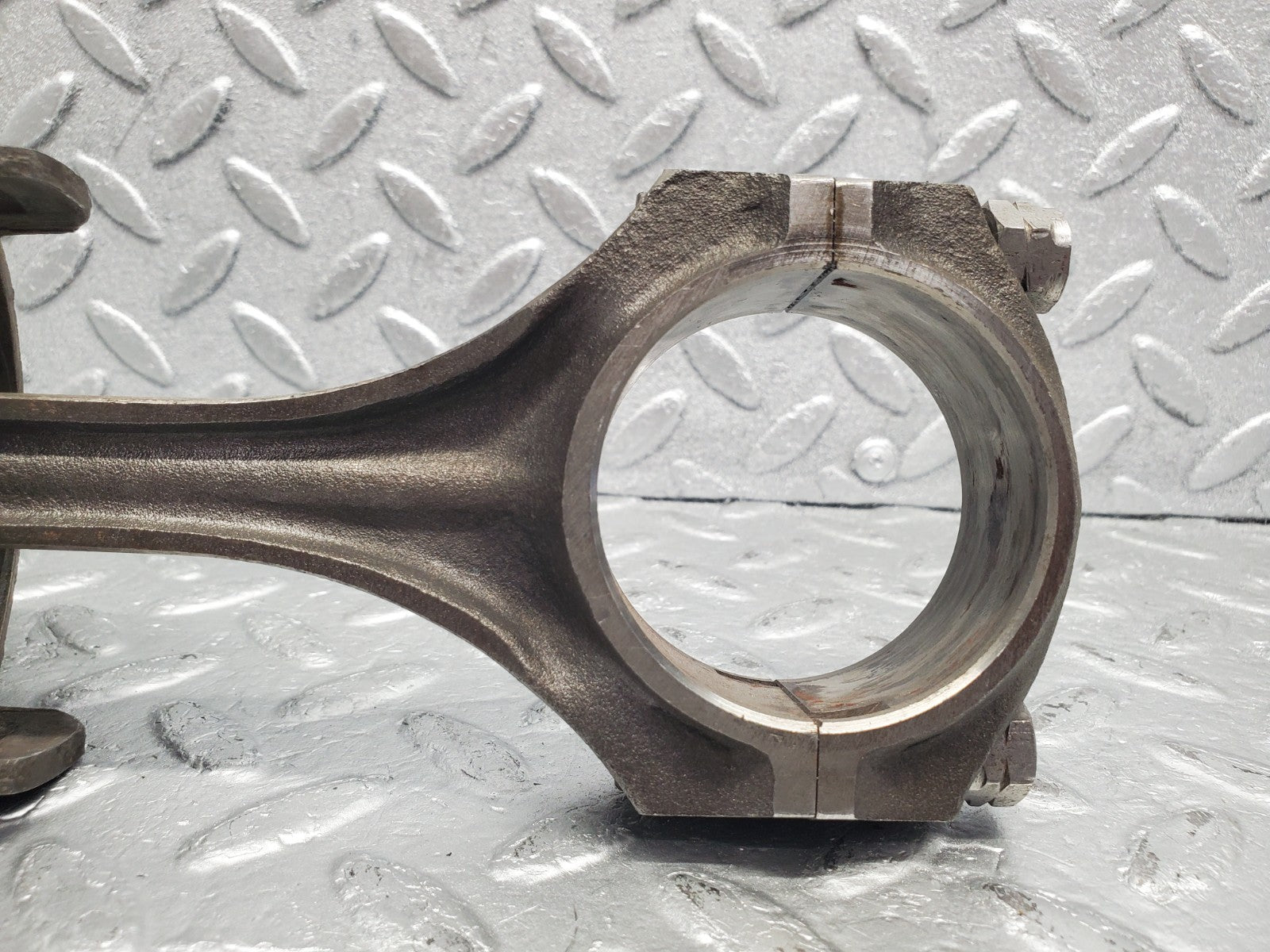 W112 piston with connecting rod used OEM