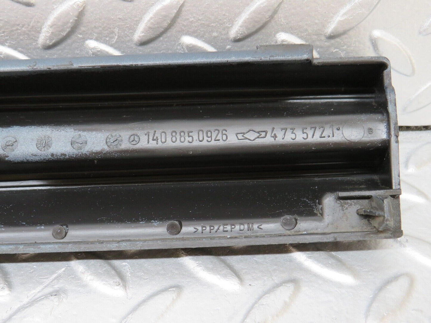 35314 Mercedes-Benz W140 Front Bumper Tow Hook Cover Grill 1408850926