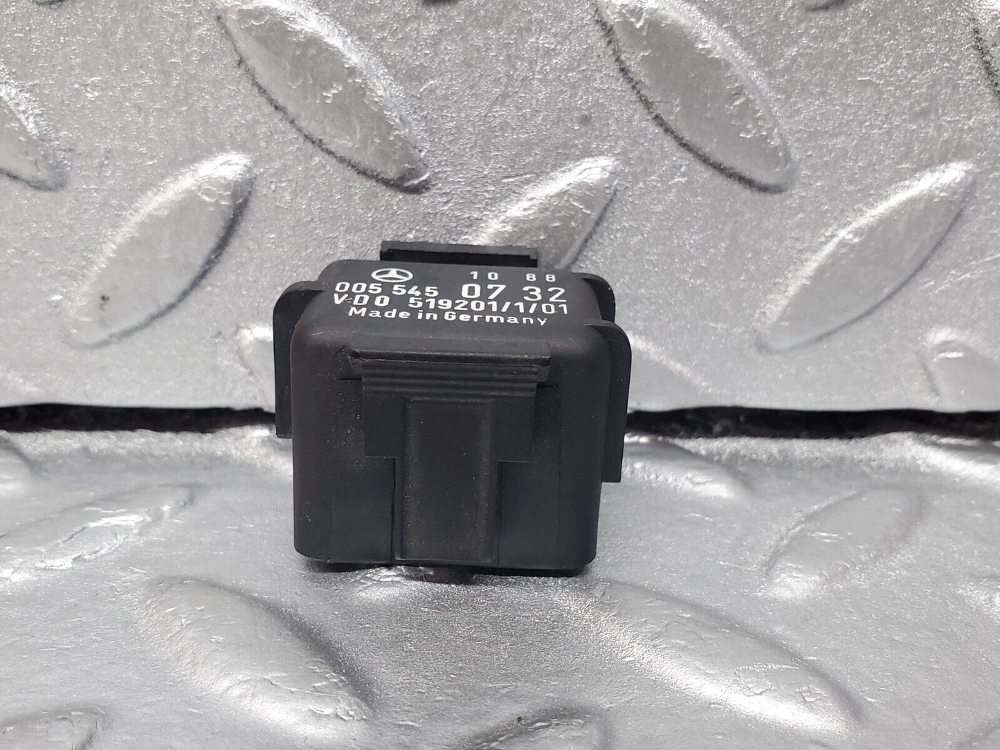 45669 Mercedes-Benz W126 420SE Cruise Control Unit Modul Relay 0055450732