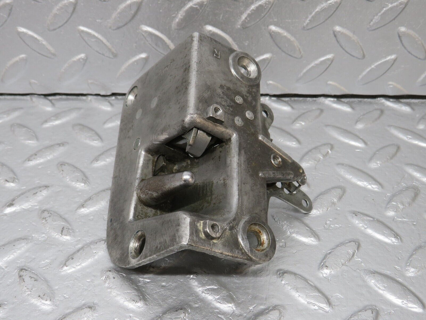 40282 Mercedes-Benz W110 230 Rear Right Door Lock Mechanism