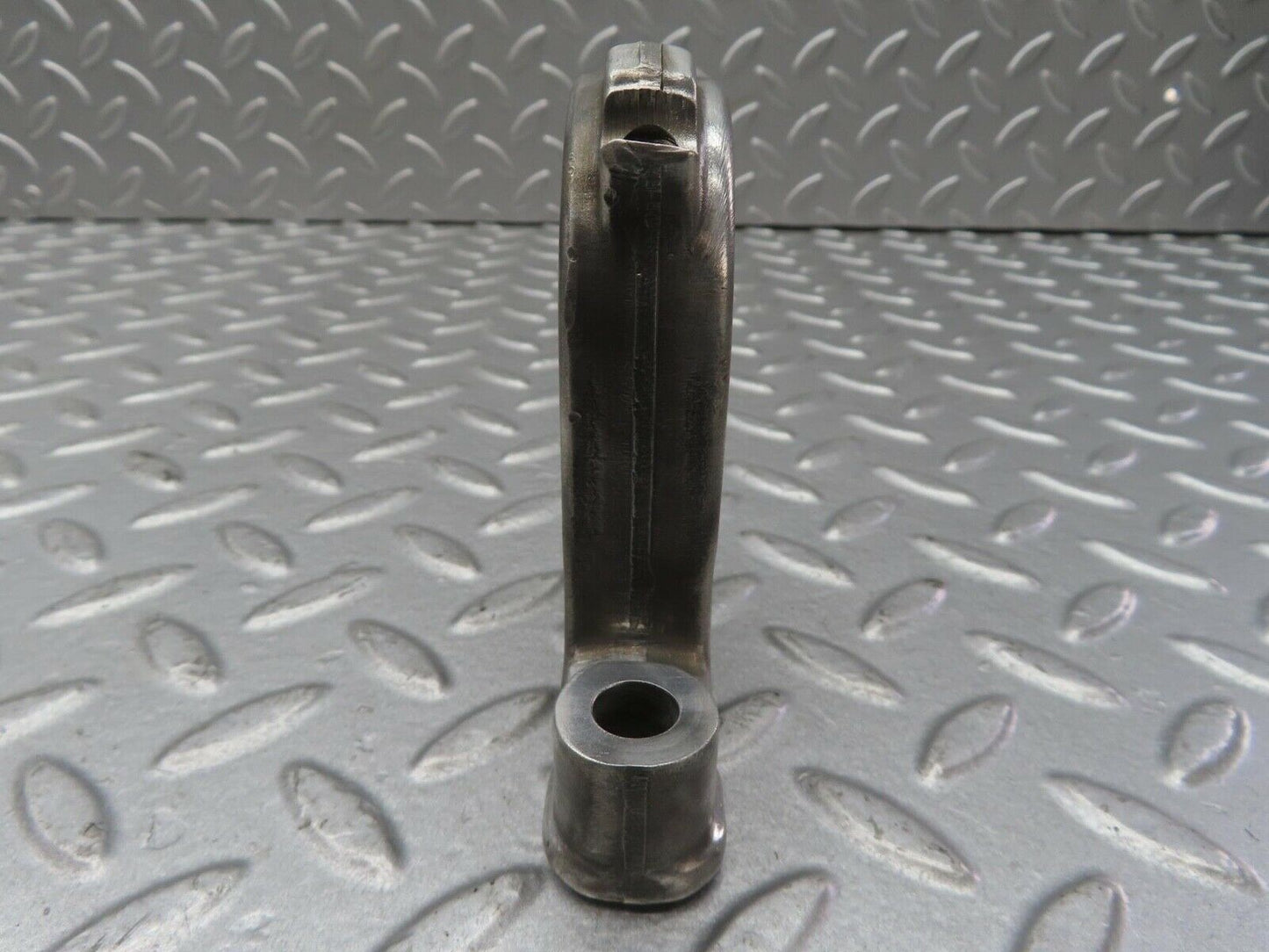 13356 Mercedes-Benz C107 350SLC Coupe Camshaft Tower Bearing 1160512112