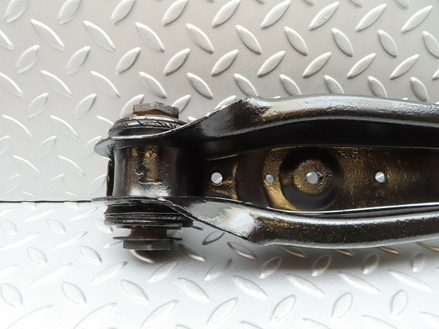 3564 Mercedes-Benz W108 280SE Rear Left Axle Spring Coil Mount