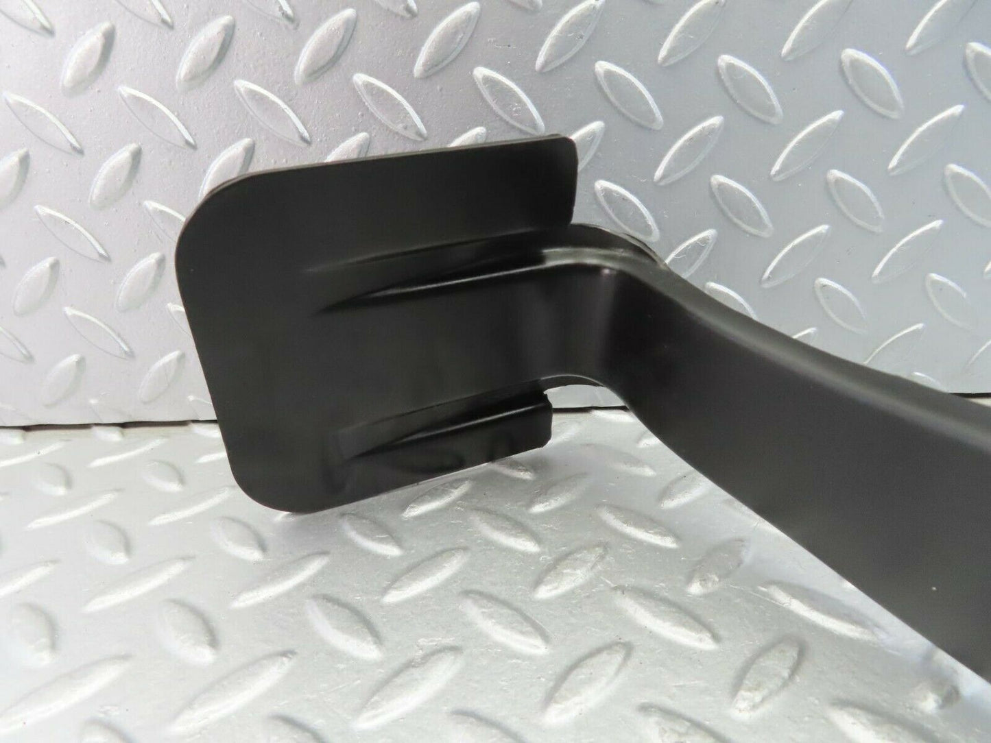9988 Mercedes-Benz C123 230CE Coupe Cabel Chanel Cover 1238211136