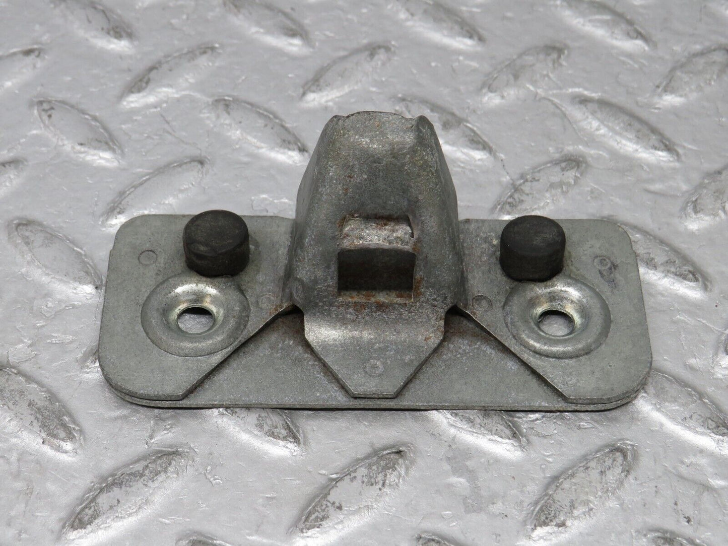 37321 Mercedes-Benz W109 300SEL Trunk Lock Latch