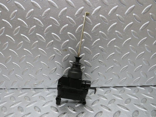 27498 Mercedes-Benz S124 300TE Wagon Trunk Lock Vacuum Actuator