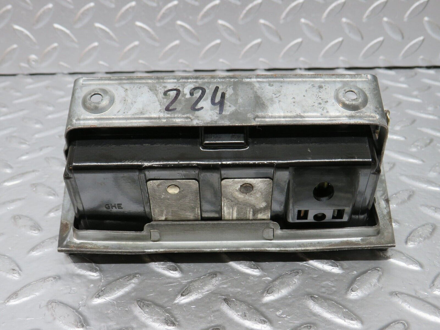 31033 Mercedes-Benz W123 230E Centre Console Ashtray Black