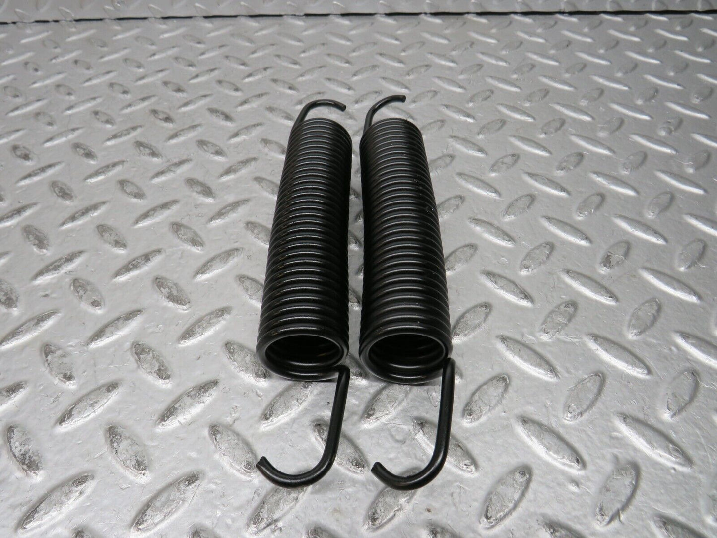 28764 Mercedes-Benz W123 230E Trunk Lid Hinge Spring Pair