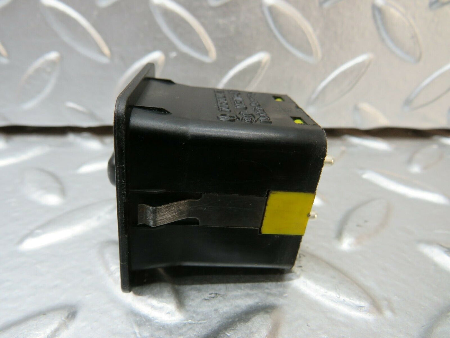 23978 Mercedes-Benz W123 280E Mirror Control Switch 2018200610