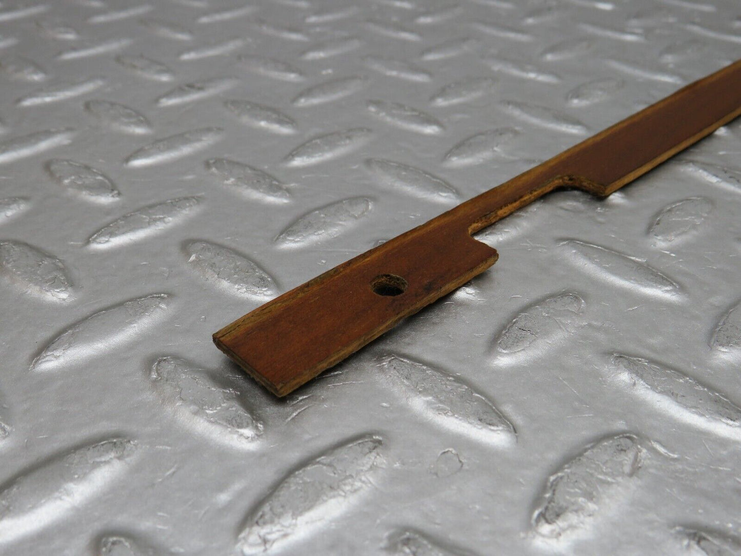 37554 Mercedes-Benz W109 300SEL Dashboard Wood Trim
