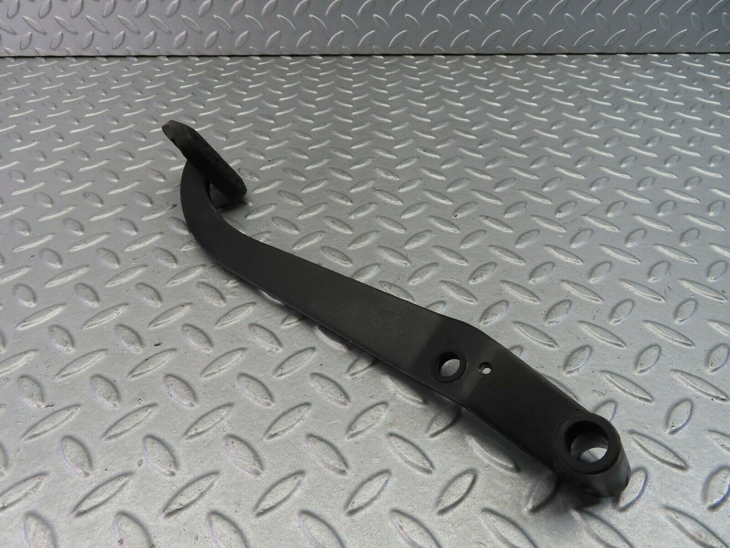 7989 Mercedes-Benz W115 220D Brake Pedal With Rubber