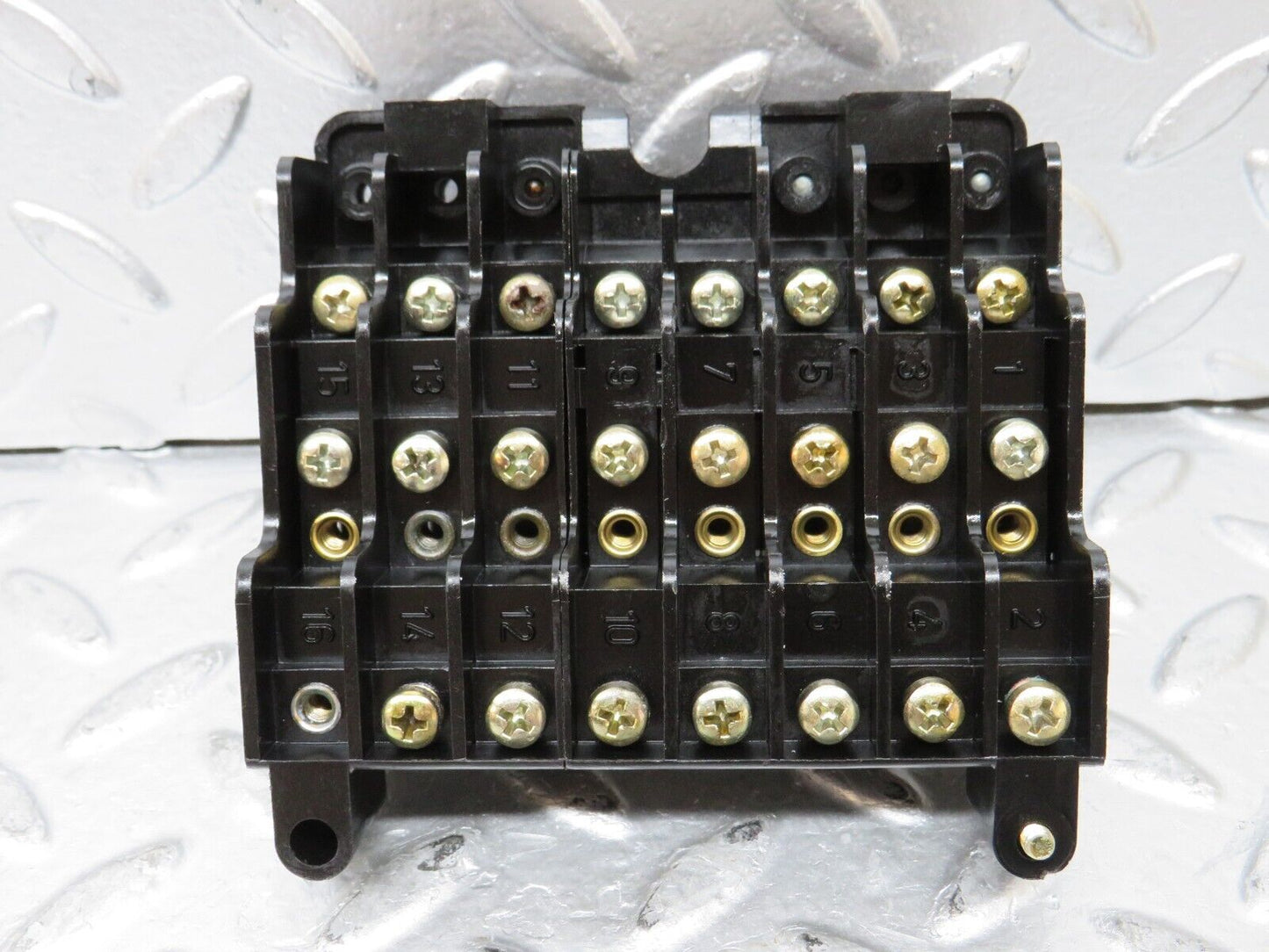 26188 Mercedes-Benz W116 450SE Fuse Box 1165400350
