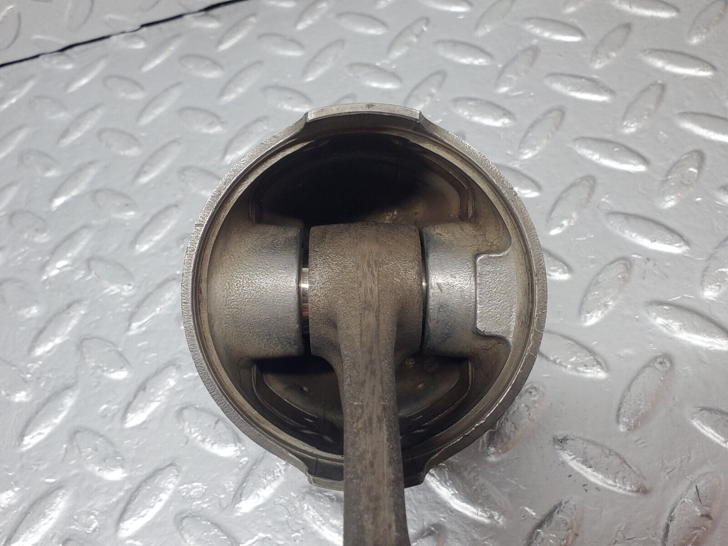 44299 Mercedes-Benz W123 280E Piston With Connecting Rod 85.985Mm 11005