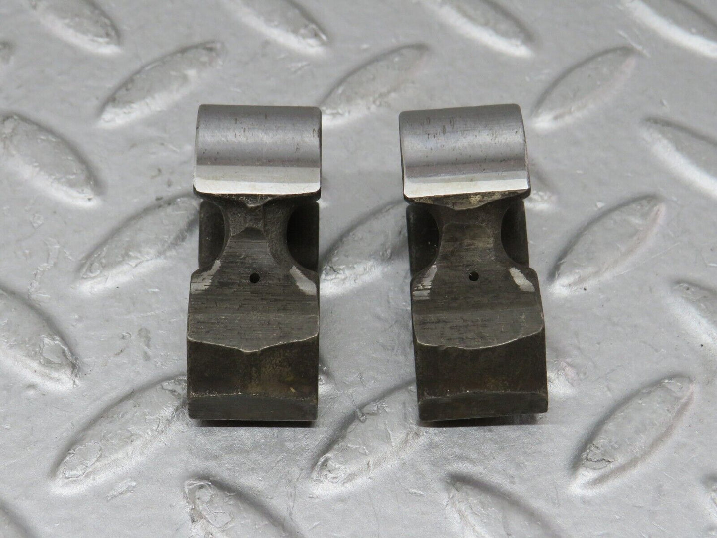 35642 Mercedes-Benz R107 280SL Valve Rocker Arm With Spring And Tappet
