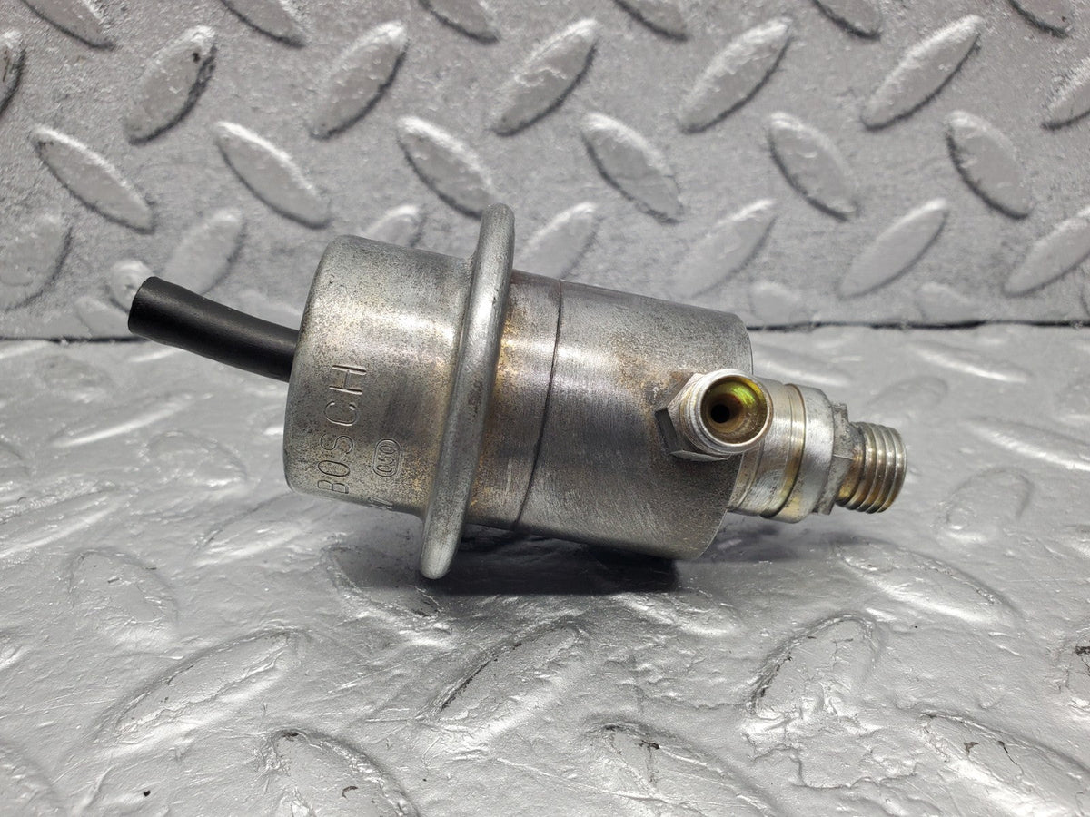 W201 Baby Benz fuel pressure regulator used OEM