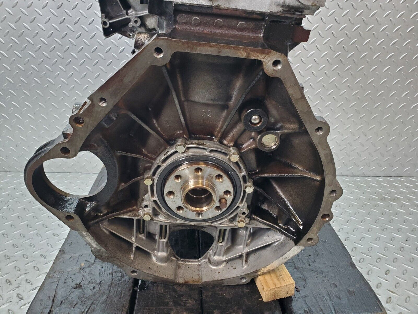 44887 Mercedes-Benz W124 220E Complete Engine 111.960 1110111201