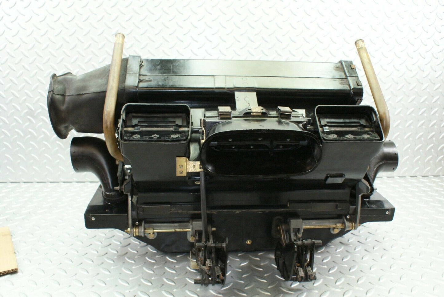 2667 Mercedes-Benz W116 350SE Heater Box Blower Housing