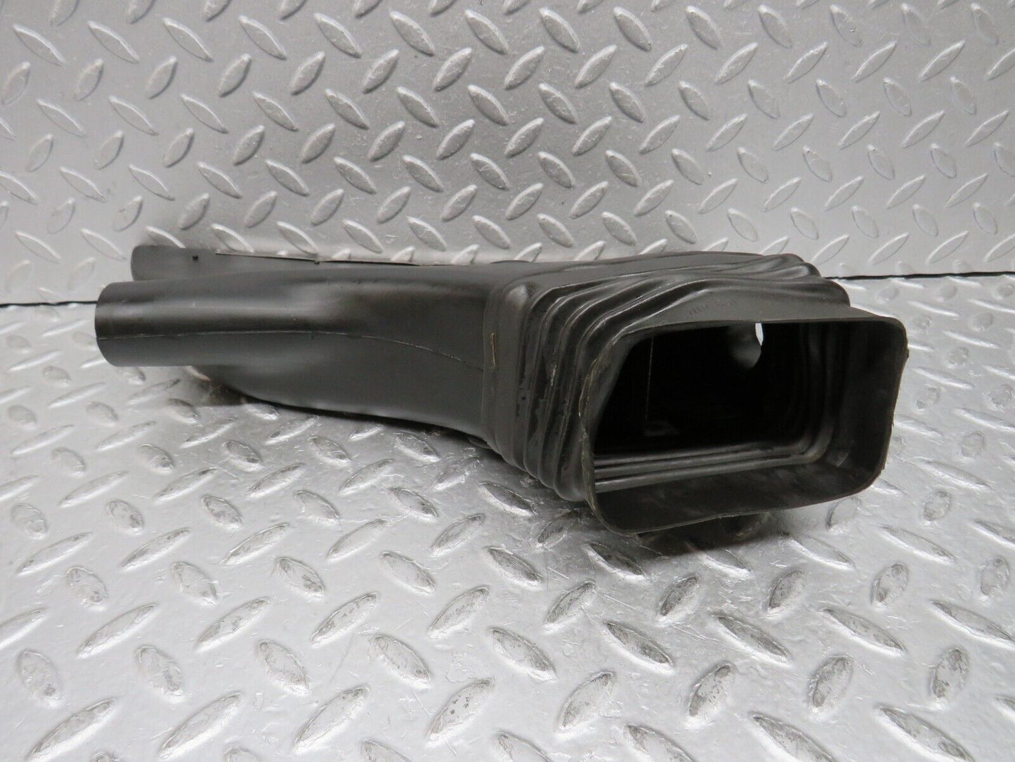37430 Mercedes-Benz W109 300SEL Dashboard Air Vent Duct Left Side 1088310788